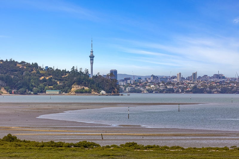 25 Oakpark Place, West Harbour, Waitakere City, Auckland - Carousel 1