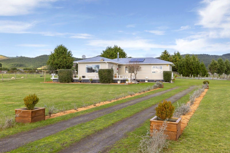 315 White Road, Reporoa - Carousel 2