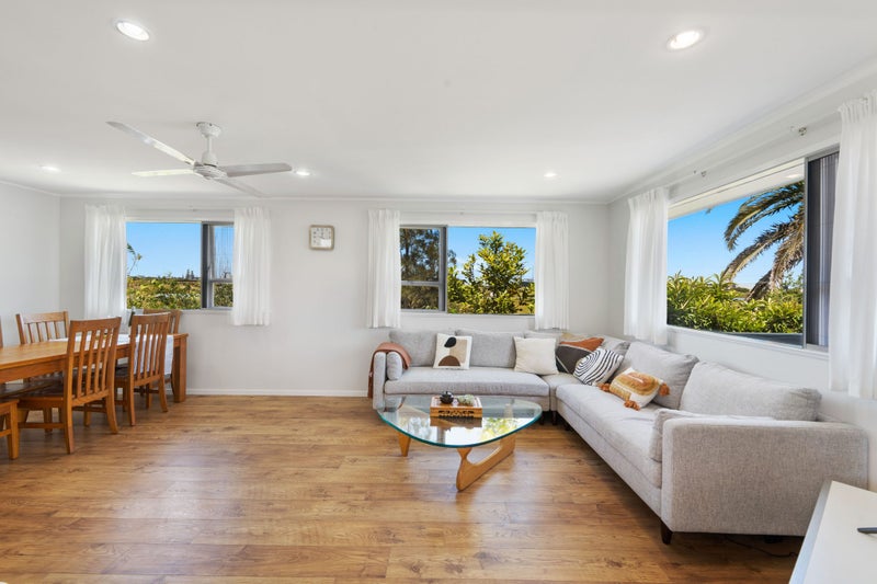 1/133 Edgewater Drive, Pakuranga, Auckland - Carousel 2