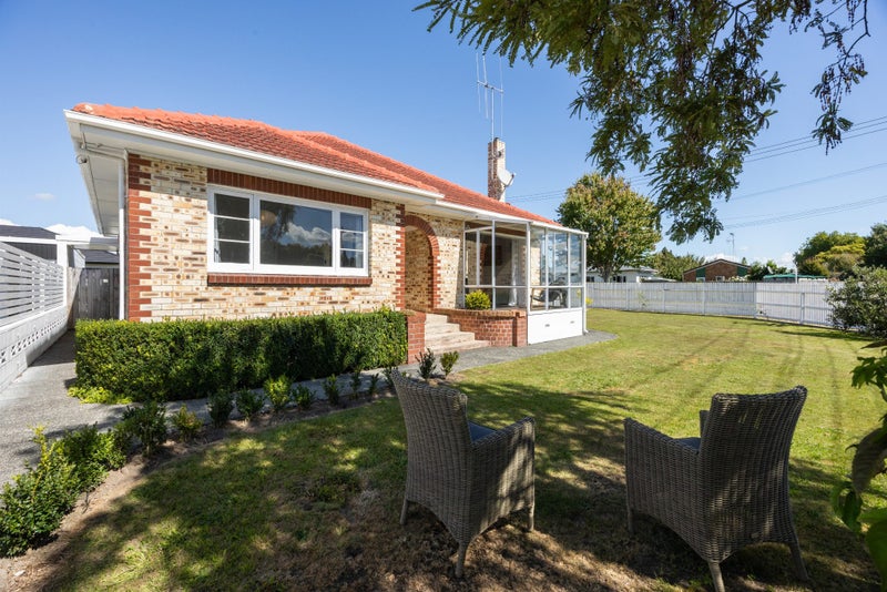 20 Steele Road, Forest Lake, Hamilton - Carousel 1