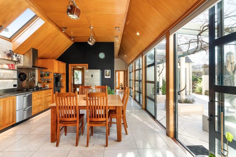 13 Wilson Avenue, Saint Clair, Dunedin, Otago - Carousel 2