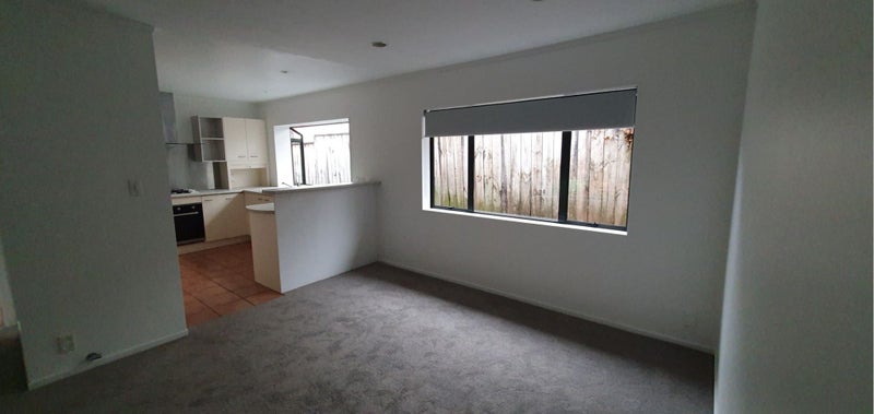 2/13 Main Highway, Ellerslie, Auckland - Carousel 2