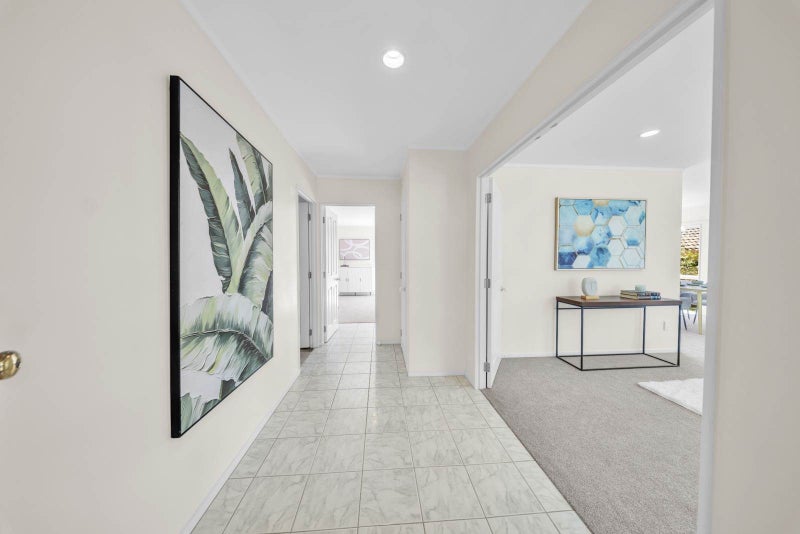 8 Lushington Place, Huntington Park, Auckland - Carousel 2