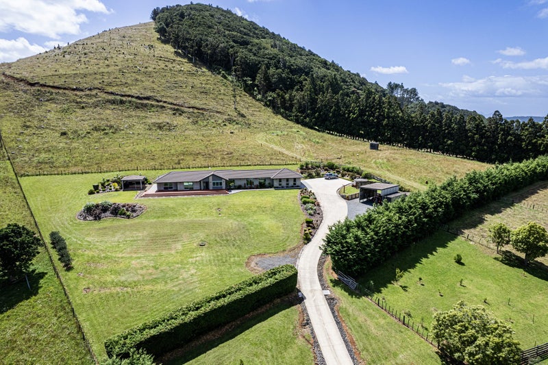 6 Kara Road, Whangarei - Carousel 1