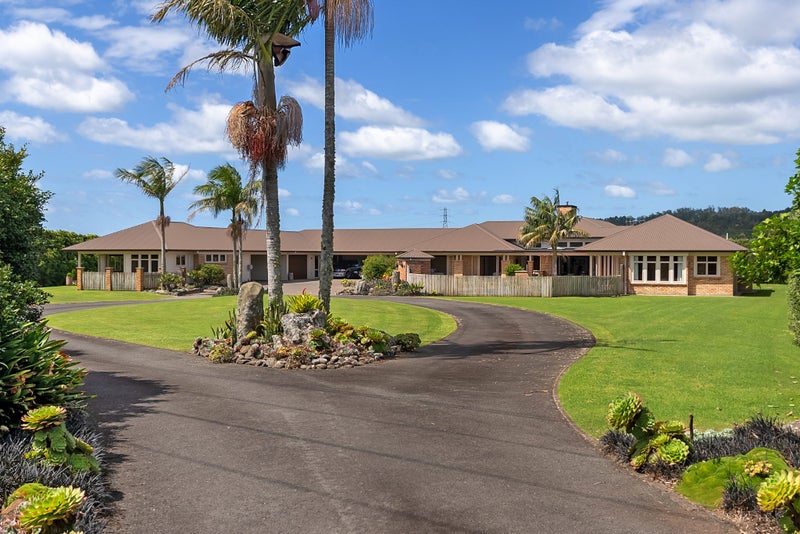 31 Tullamore, Maunu, Whangarei - Carousel 1