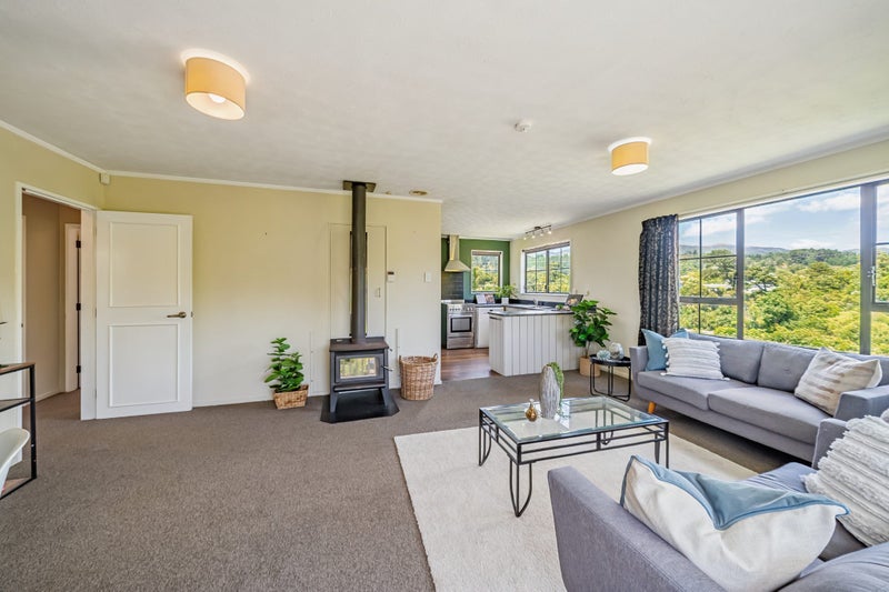 2/84 Gillespies Road, Birchville, Upper Hutt - Carousel 2
