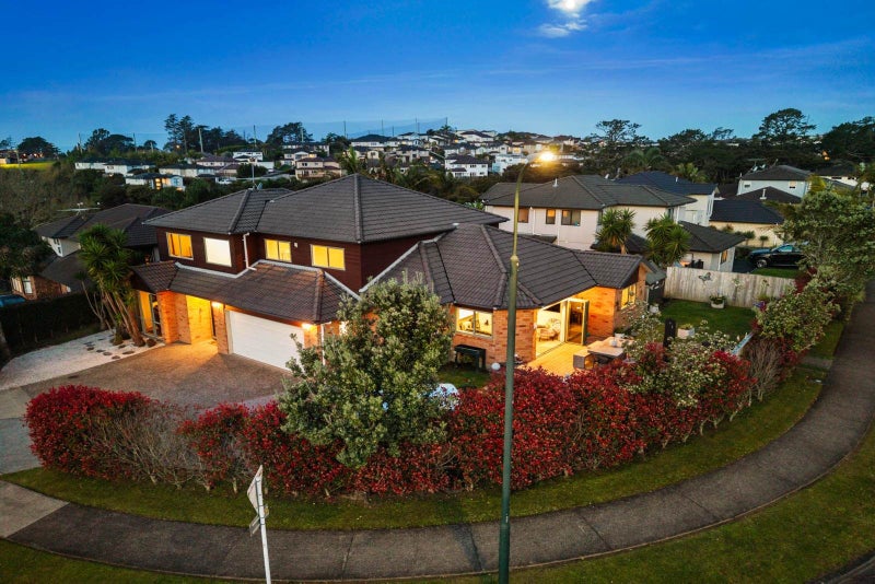 5 Witton Place, Schnapper Rock, Auckland - Carousel 1