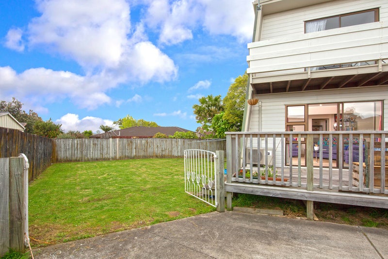 2/47 Luton Avenue, Sunnyhills, Auckland - Carousel 2