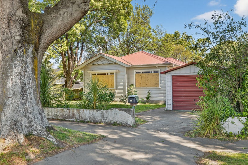 61 Severn Street, St Albans, Christchurch - Carousel 1