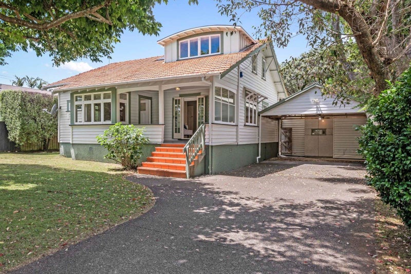 8 Crossfield Road, Glendowie, Auckland - Carousel 1