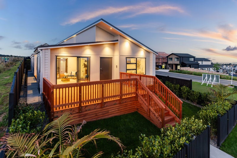 3 Kāuru Lane, Wainui, Wainui - Carousel 33
