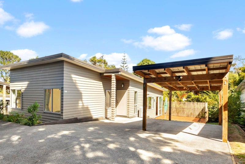27d Rehia Road, Massey, Waitakere City, Auckland - Carousel 1