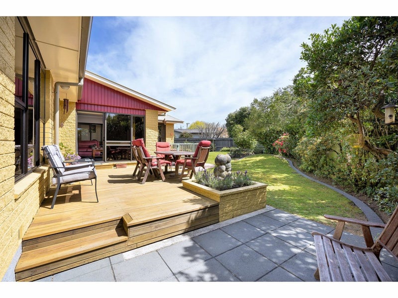 10A Penelope Place, Casebrook, Christchurch - Carousel 1