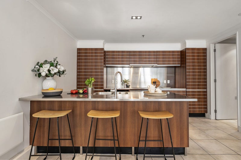 8/254 Willis Street, Te Aro, Wellington - Carousel 2