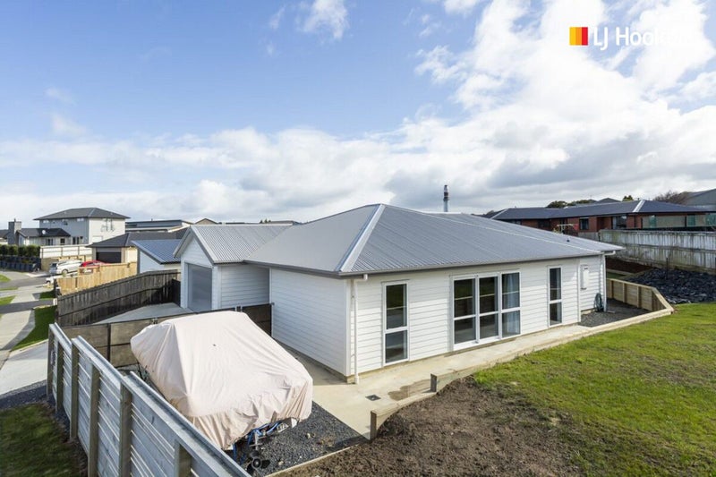 12 Westgate, Corstorphine, DUNEDIN - Carousel 17