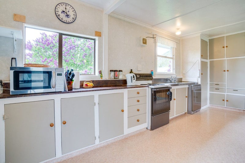 8A Sutherland Road, Omarama - Carousel 2