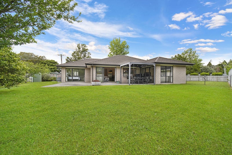 1082A Coatesville-Riverhead Highway, Riverhead, Riverhead - Carousel 1