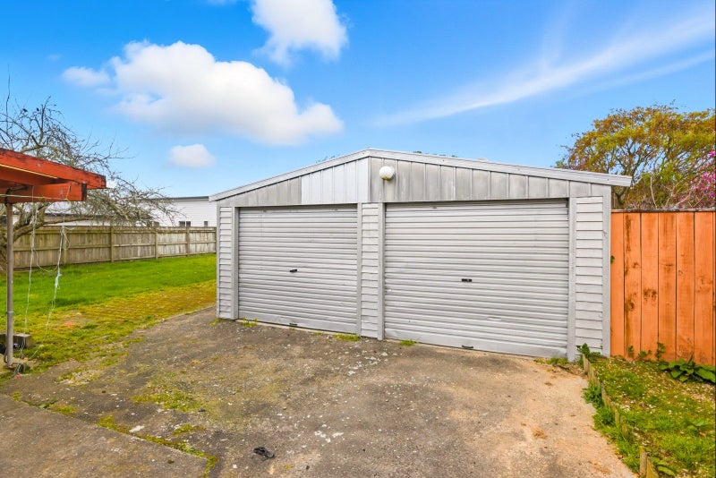 21 McKenzie Street, Levin, Levin - Carousel 2