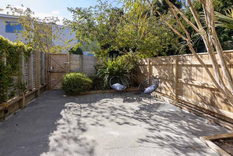 4/2 Chelmsford Street, Ngaio, Wellington, Wellington - Carousel 1