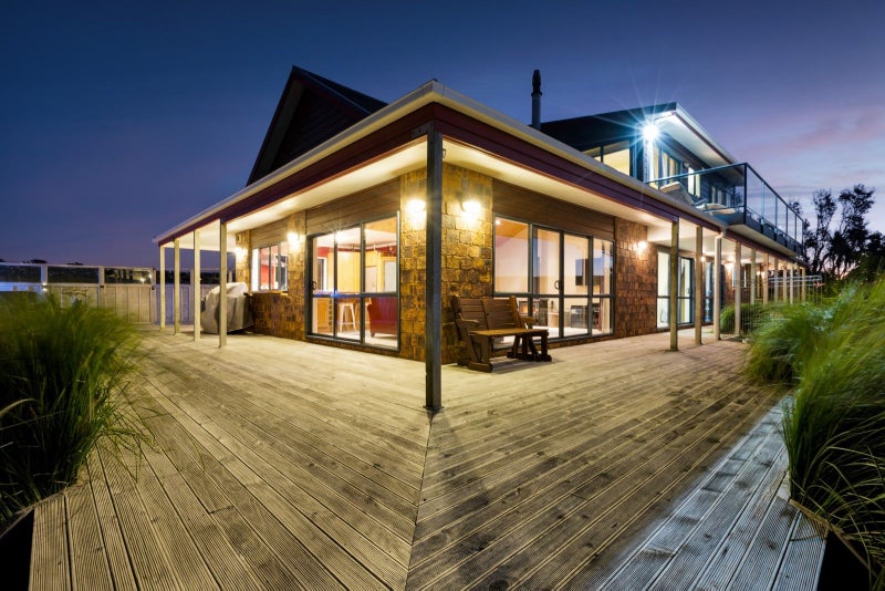 957 Main Road, ONAERO, WAITARA - Carousel 1