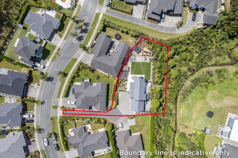 40 Banks Boulevard, Whitby, Porirua - Carousel 32
