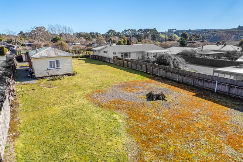 13 MacLaren Street, Maymorn, Upper Hutt - Carousel 2