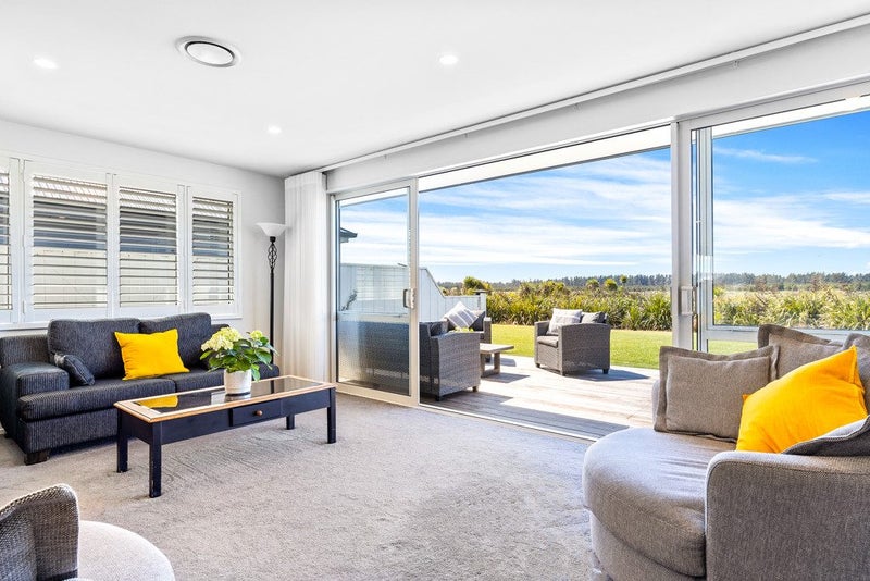 16 Marangai Drive, Pegasus, Pegasus - Carousel 2