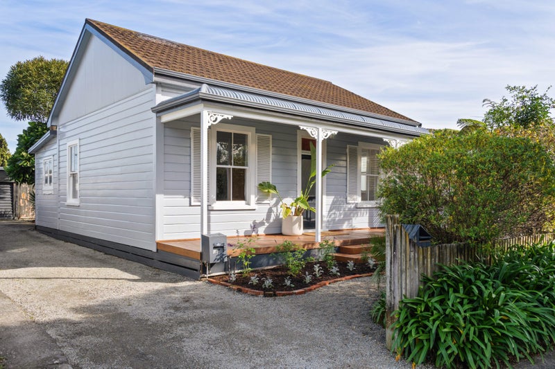 14 Root Street, City Centre, Gisborne, Gisborne - Carousel 1