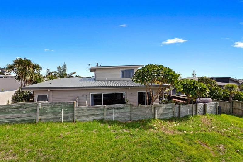 18 Ocean View Road, Coastlands, Whakatane - Carousel 25