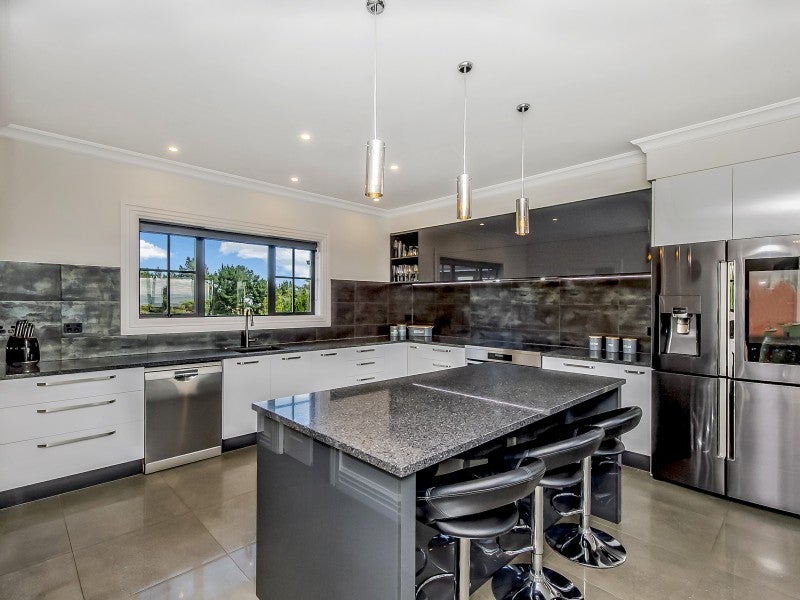 1 The Ridge, Kennedys Bush, Christchurch - Carousel 26