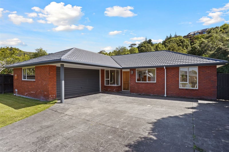11 Bishopsworth Street, Hillsborough, Christchurch - Carousel 1
