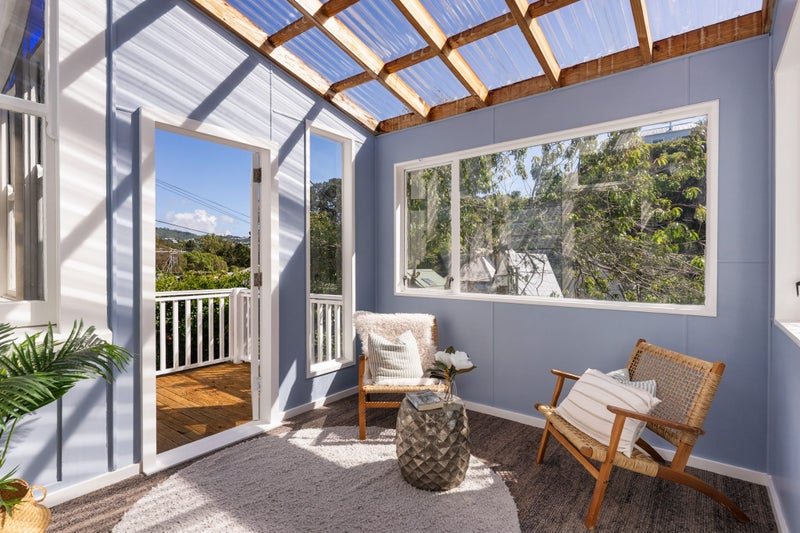 2 Melrose Crescent, Melrose, Wellington - Carousel 2