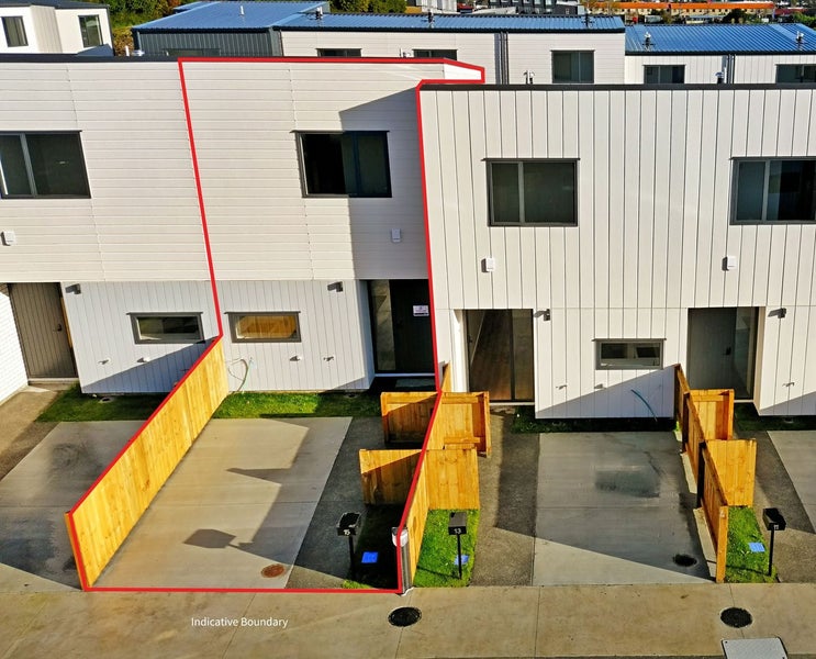 15 Clay Works Lane, New Lynn, Auckland - Carousel 2