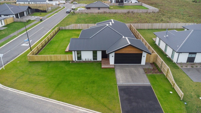 53 Suffolk Drive, Kirwee, Kirwee - Carousel 19