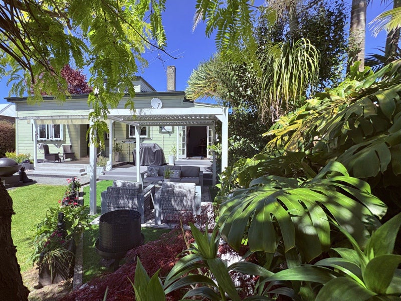 37 Lucknow Street, Wairoa, Wairoa - Carousel 1