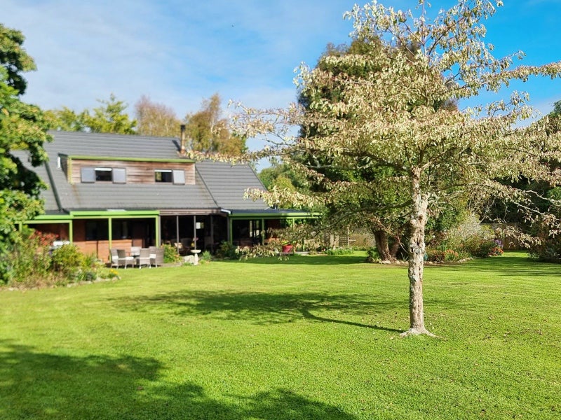 275 Kimberley Road, Levin, Levin - Carousel 25