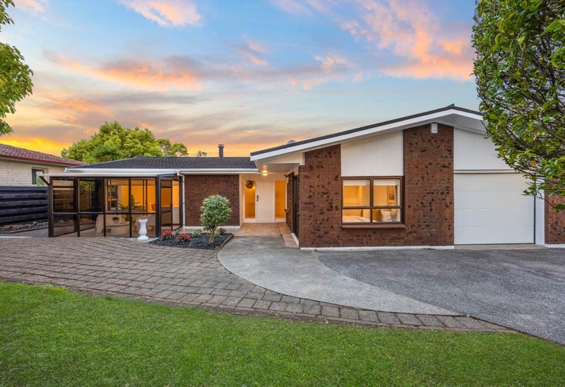 79 Meadway, Sunnyhills, Auckland - Carousel 1