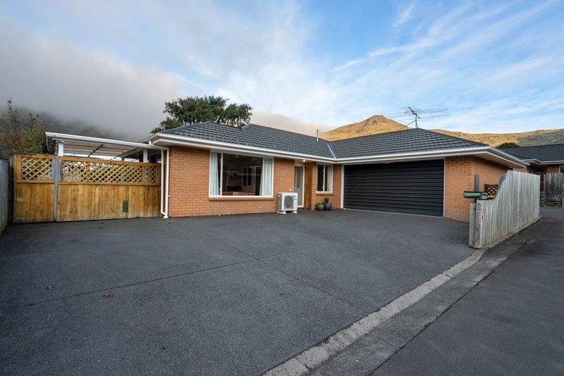 2 Malthouse Lane, Heathcote Valley, Christchurch - Carousel 1