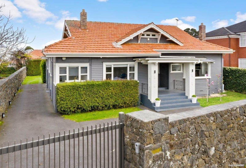 4 Grange Road, Mount Eden, Auckland - Carousel 1