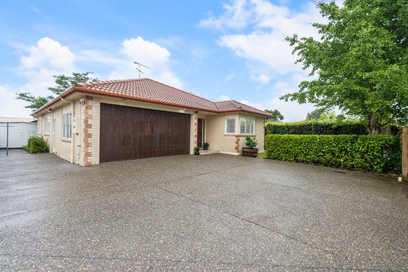 119A Moore Street, Howick, Auckland - Carousel 1