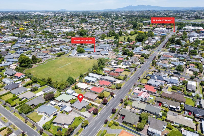 58 Vardon Road, St Andrews, Hamilton - Carousel 20