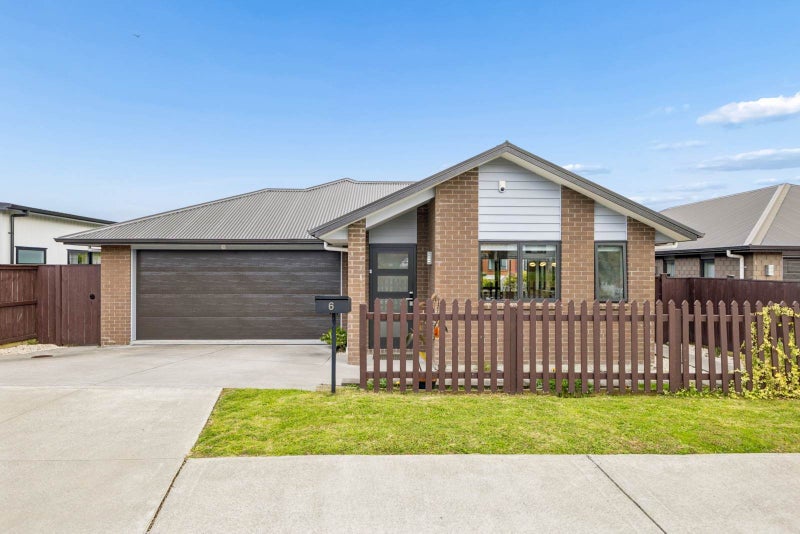 6 Pakaraka Drive, Papakura, Papakura - Carousel 1