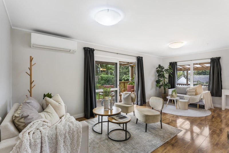 2/21 Taurus Crescent, Beach Haven, Auckland - Carousel 2