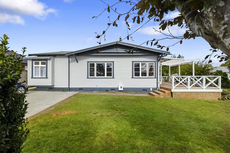 7 Wheeler Place, Upper Vogeltown, New Plymouth - Carousel 1