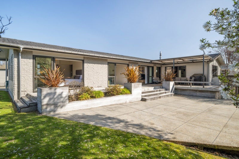 27 Rimuvale Street, Pukehangi, Rotorua - Carousel 1