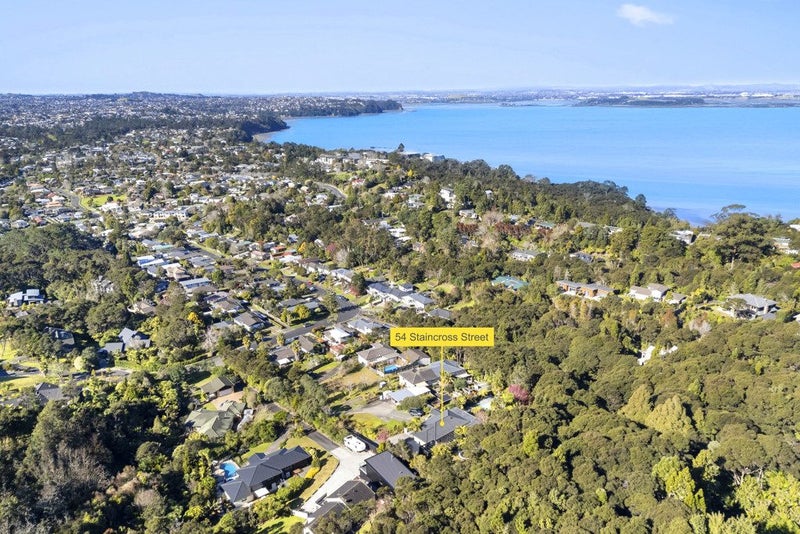 54 Staincross Street, Green Bay, Auckland - Carousel 29