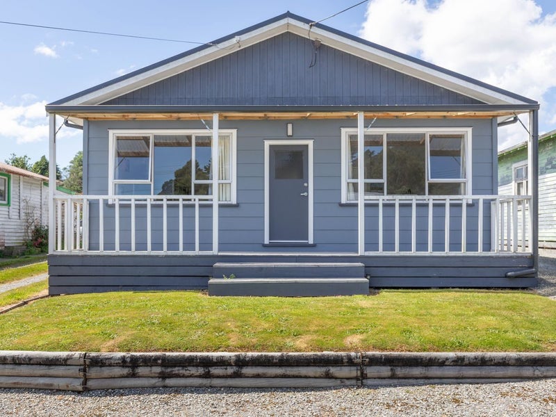 7 Croft Place, Stillwater, Greymouth - Carousel 1