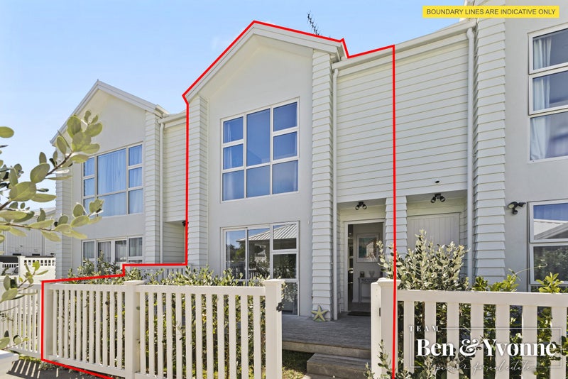 7D Torino Street, Point England, Auckland - Carousel 1