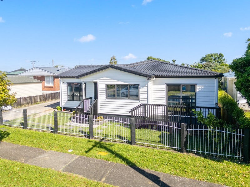 45A Puriri Road, Manurewa, Auckland - Carousel 1