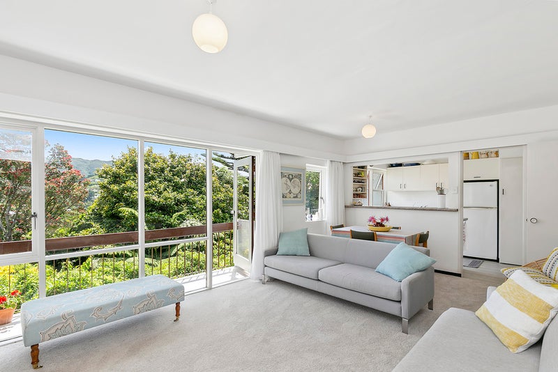 4/116 Mairangi Road, Wilton, Wellington - Carousel 1
